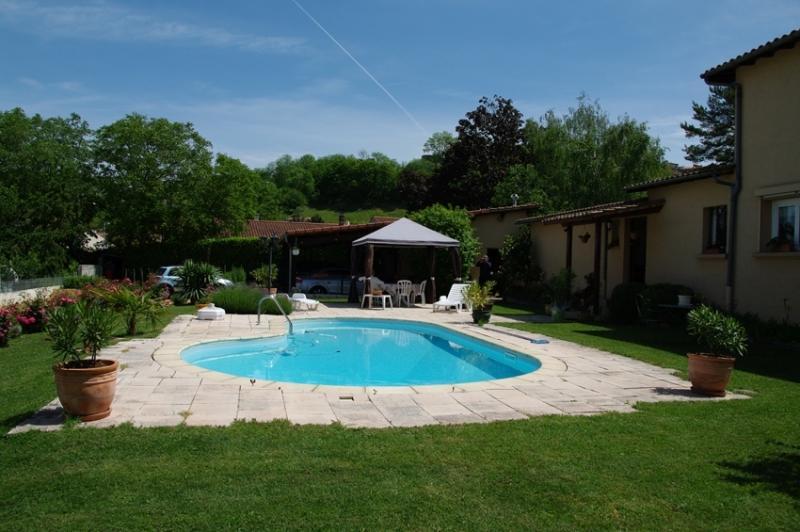 Marievalerianne Hotel Mirefleurs Exterior photo